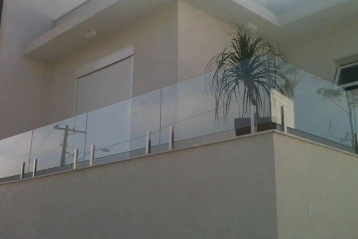 Guarda-corpo em Vidro